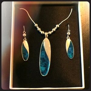 NEW Silver Necklace and Earring Set